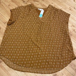 Speckled blouse